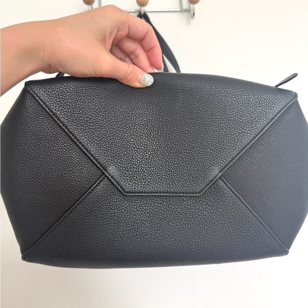 Celine Black Cabas Leather Tote with Double Straps - Picture 7 of 11